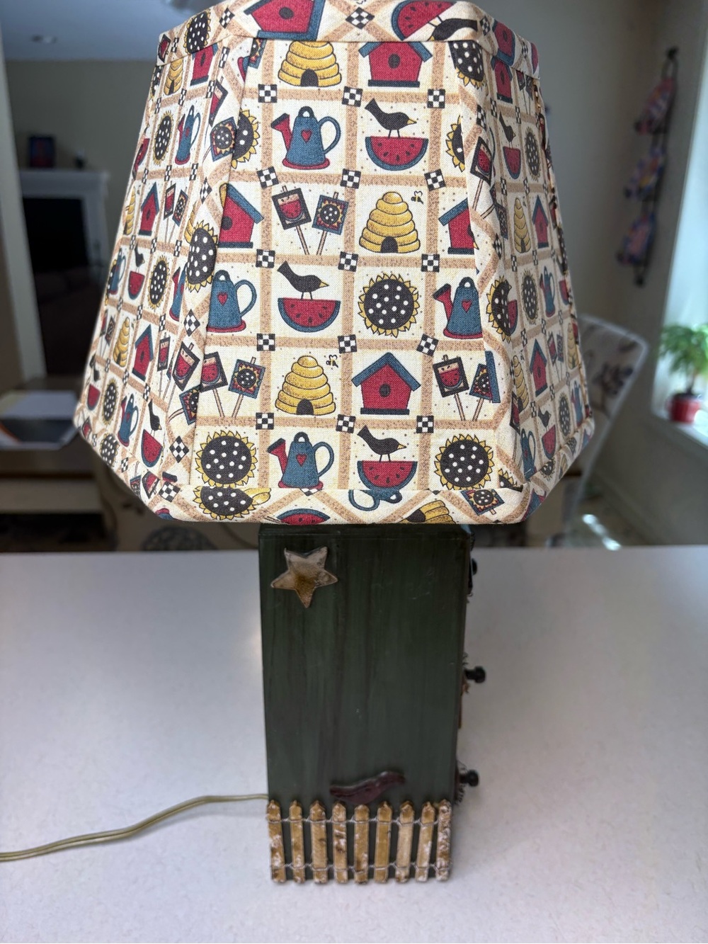 Primitive-Style Country Lamp With Patterned Lamp Shade - Picture 7 of 10